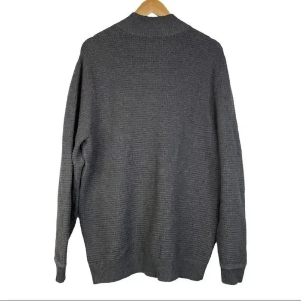 G.H. BASS & CO. MEN'S DARK GRAY 1/4 BUTTON MOCK‎ NECK SWEATER SIZE XL-EUC